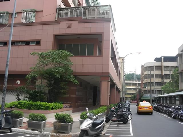 新北中和大樓法拍-6