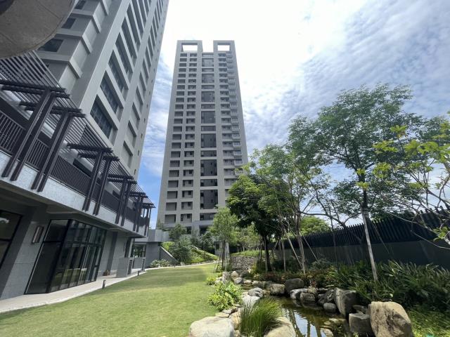 高雄橋頭大樓-2