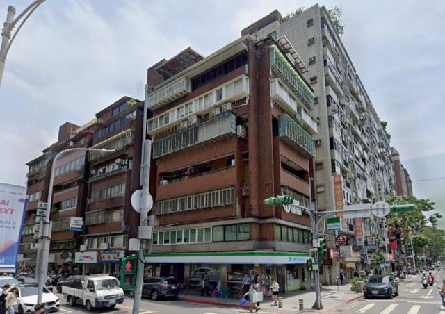 台北中山區法拍華廈-2