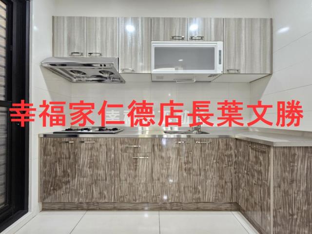 台南東區透天-13