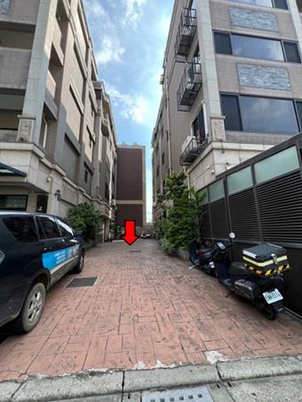 觀音法拍透天-3