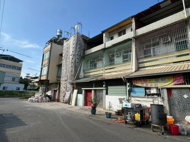 高雄楠梓透天法拍-12