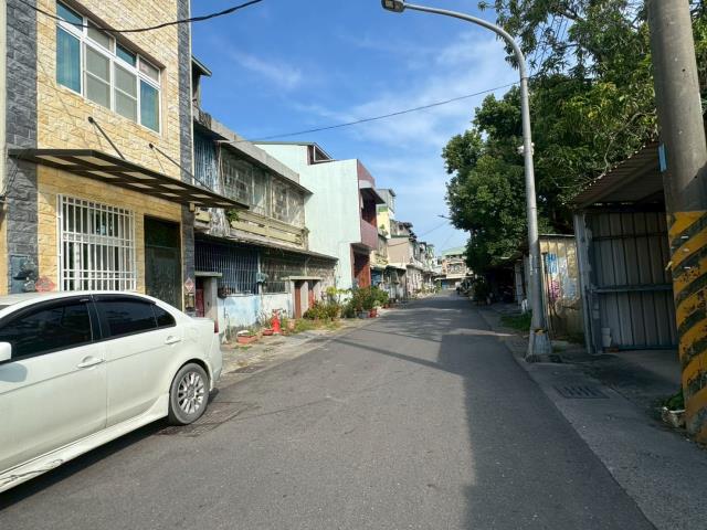 高雄楠梓透天法拍-4