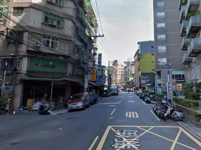 中和店面法拍-1