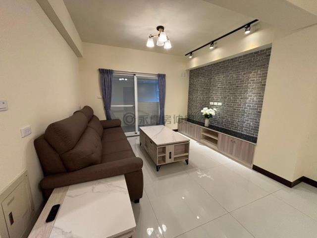 高雄新興區大樓-1