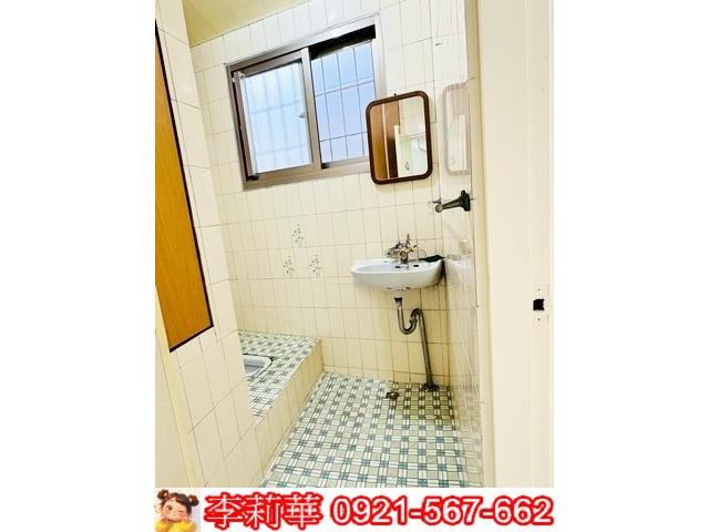 台南東區店面-13