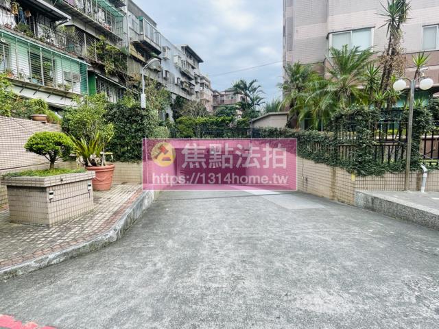 台北內湖大樓拍賣-9