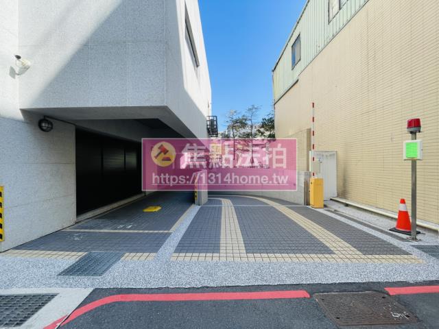 新北中和大樓法拍-8