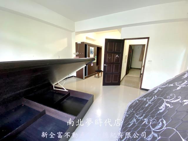 台南安定透天-11