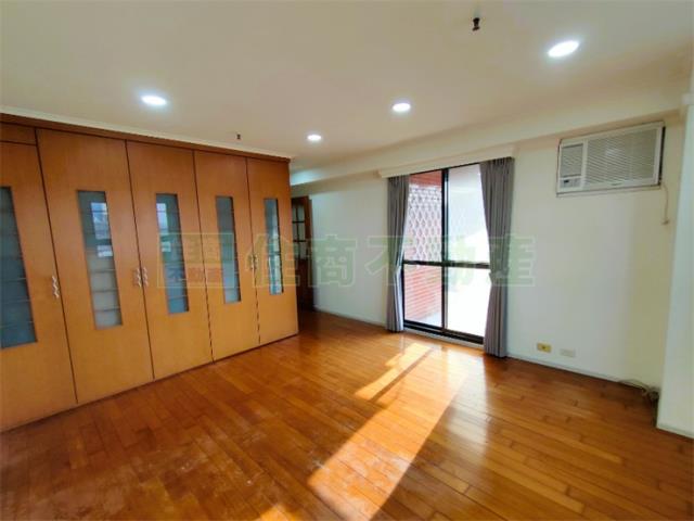 高雄苓雅大樓-12