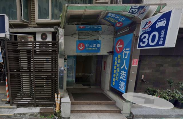 台北大安區拍賣華廈-5