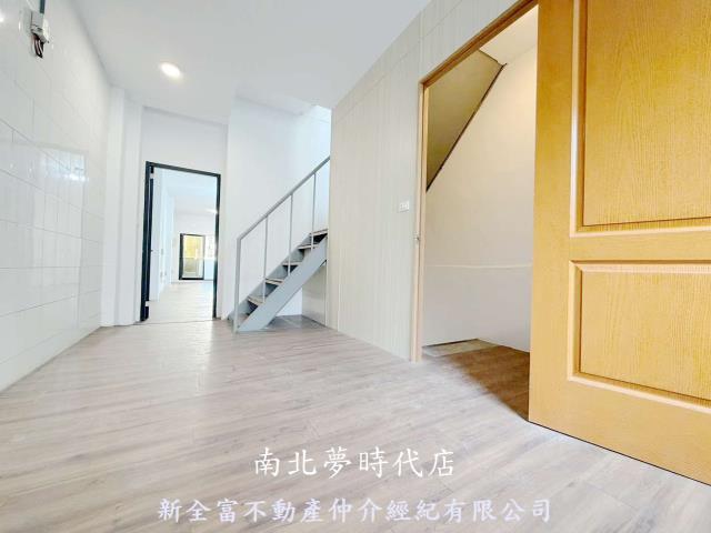 台南中西區透天-9