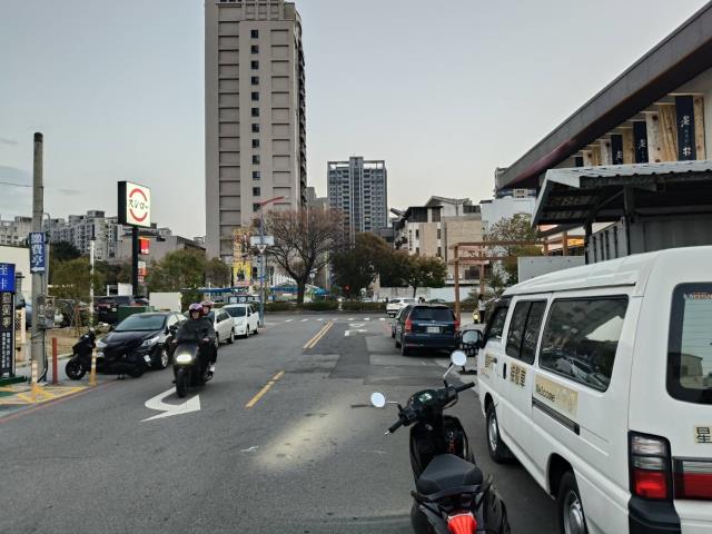 台中西屯透天-3