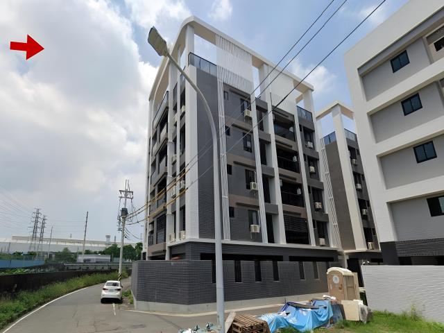 高雄岡山大樓法拍-5