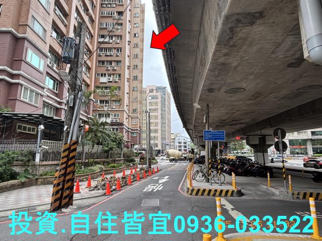 新店拍賣大樓-4