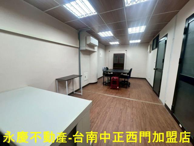 台南東區大樓-5