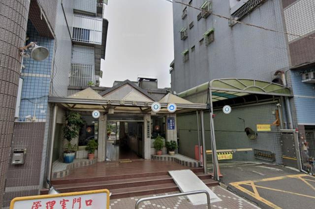 高雄岡山法拍大樓-6