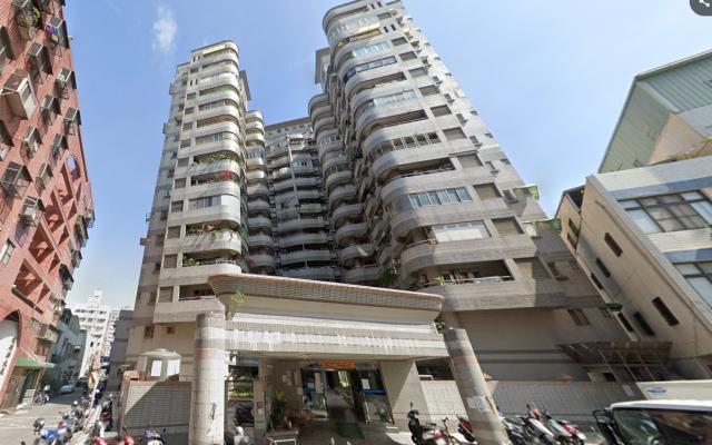 高雄三民區大樓法拍-1