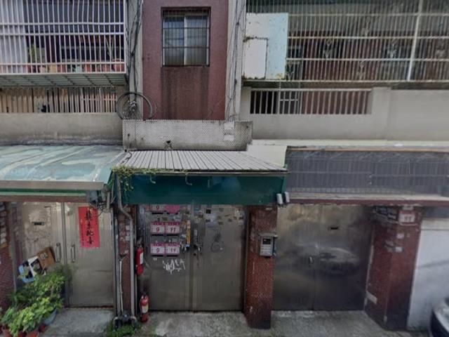 桃園中壢公寓法拍-2