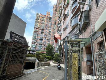 東區大樓法拍-3