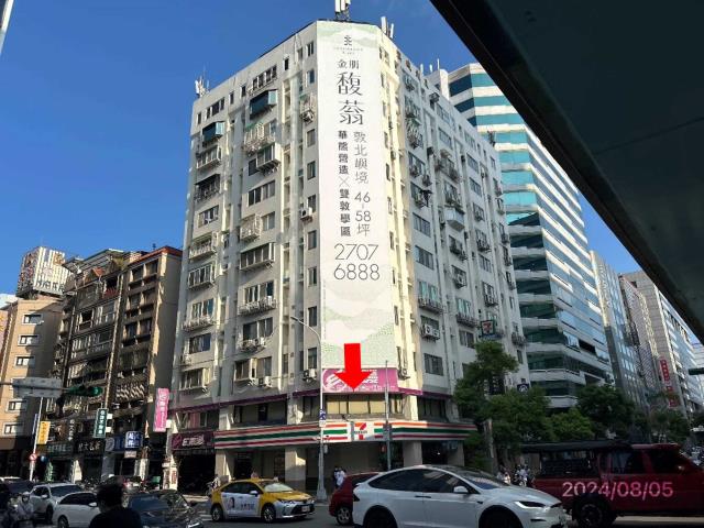 台北松山法拍大樓-3