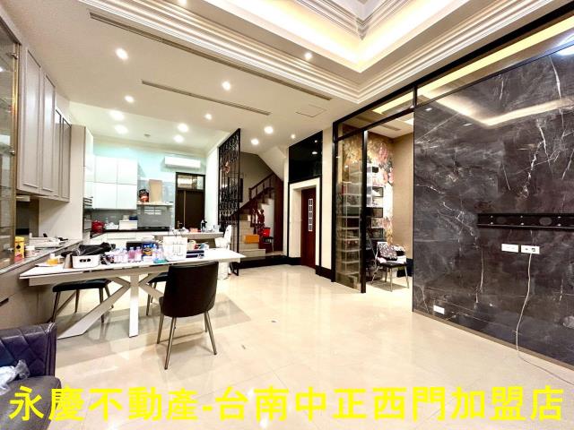 高雄左營透天-11