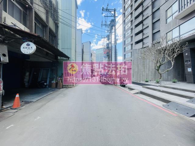 新北汐止大樓法拍-8