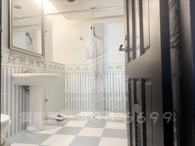 台南東區透天-12