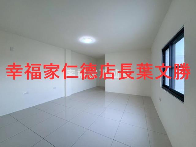 台南南區透天-13