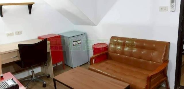 高雄苓雅透天-5