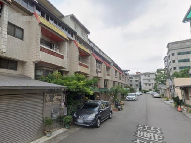 桃園中壢透天法拍-3