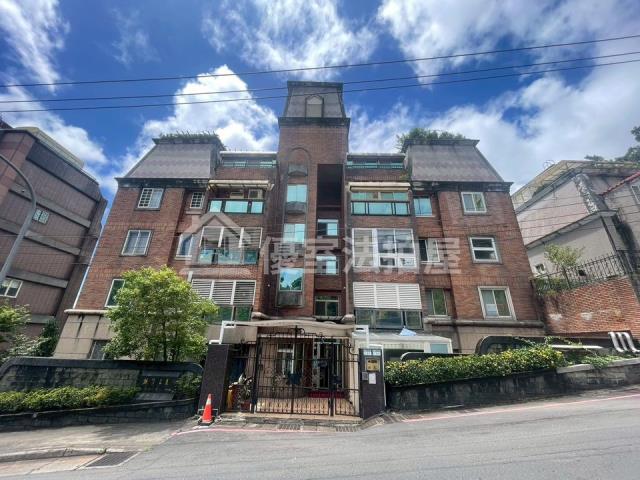 台北士林華廈法拍-1