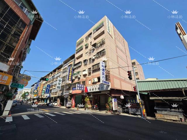 台中西屯華廈法拍-4