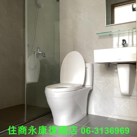 台南南區透天-13