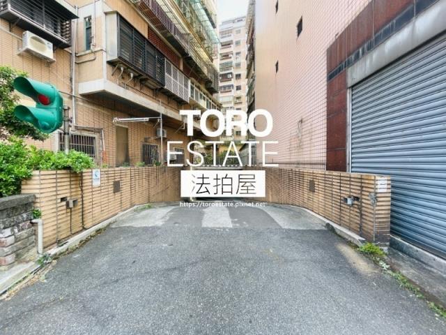 蘆洲拍賣大樓-6