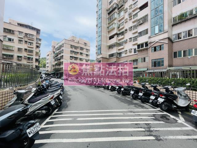 五股法拍大樓-9