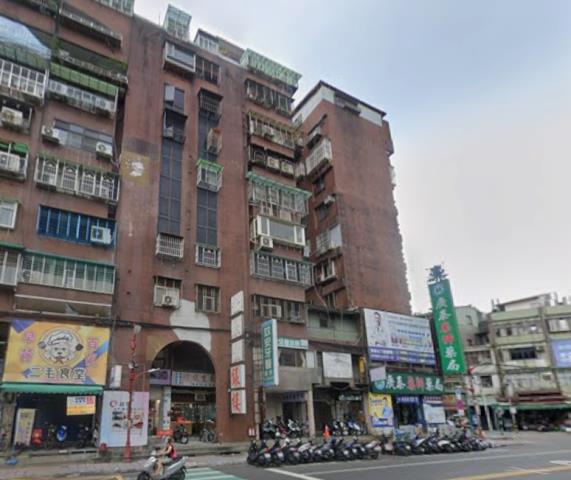 新北板橋大樓法拍-3