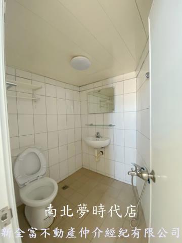 台南北區透天-13