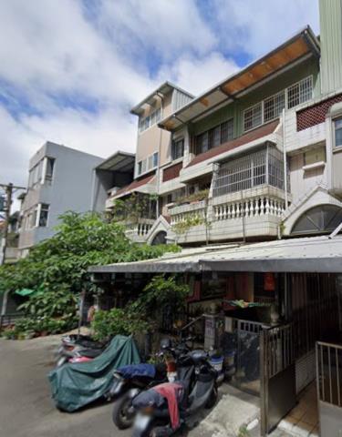 桃園八德法拍透天-1