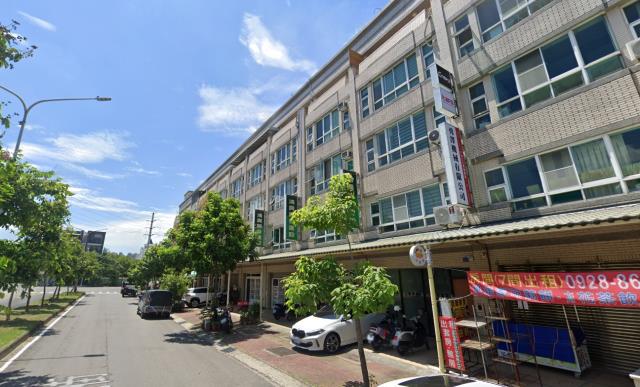 楠梓法拍透天-5