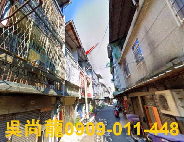 台中大里法拍透天-1