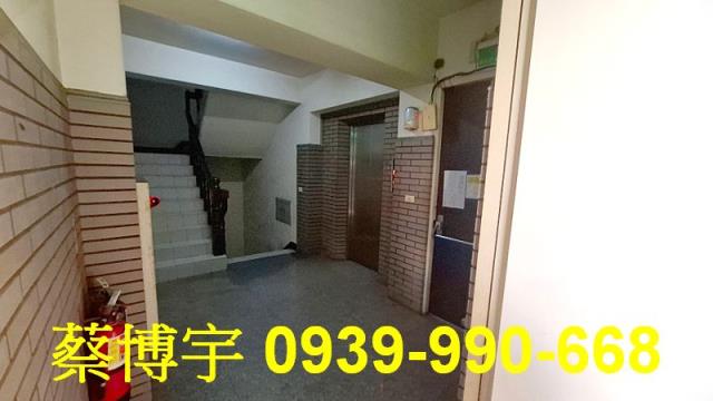 環北街梅山喜市法拍屋