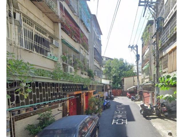 台中大里拍賣公寓-4