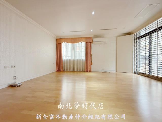 台南北區透天-13