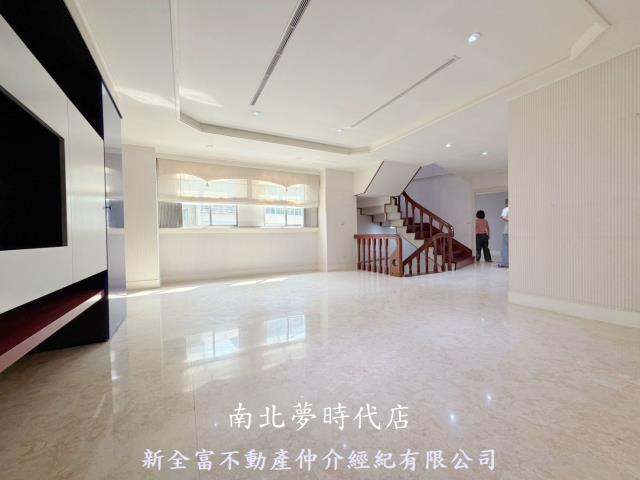 台南北區透天-8