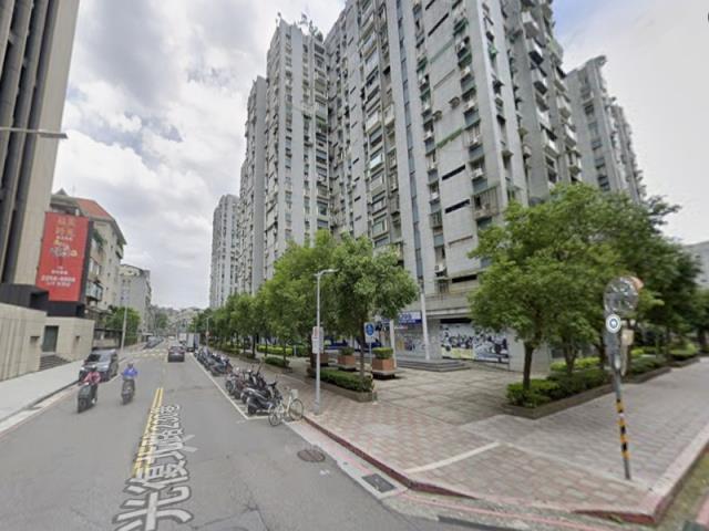 松山拍賣大樓-4