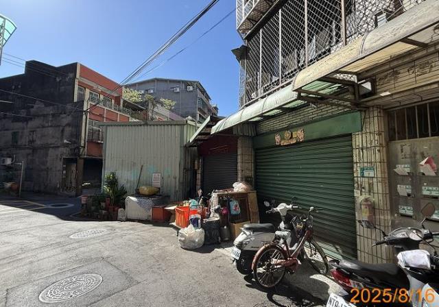 蘆洲公寓法拍-2