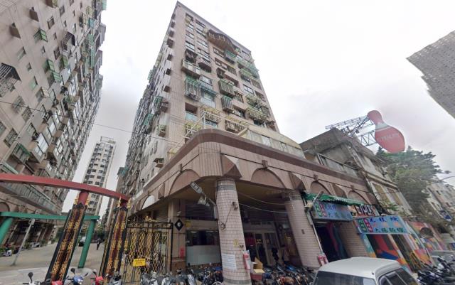 新北三重法拍大樓-4