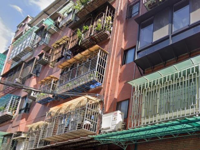 蘆洲拍賣公寓-5