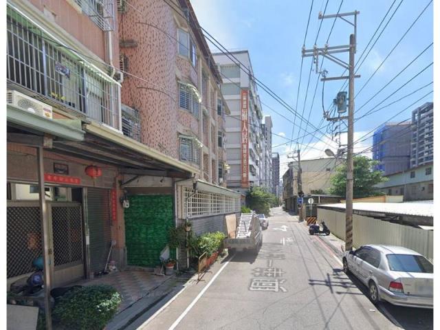 潭子透天法拍-5